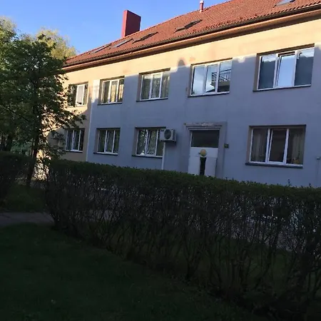 Ohtu Poik 4 Apartement * Pärnu