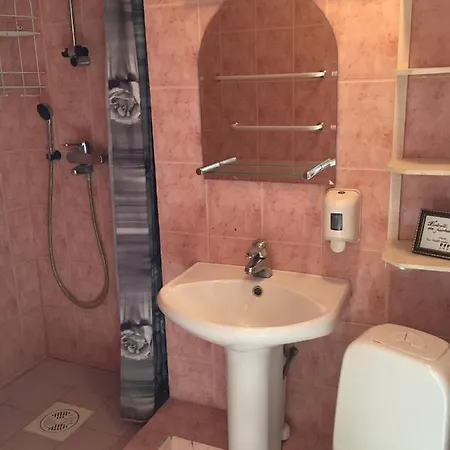 Ohtu Poik 4 Apartement Apartamento
